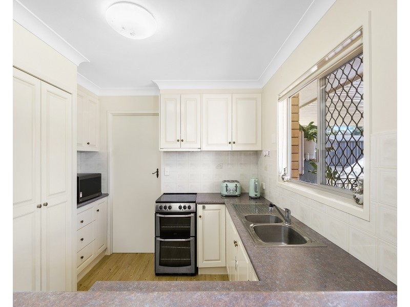 15 Sardon Street, Centenary Heights QLD 4350