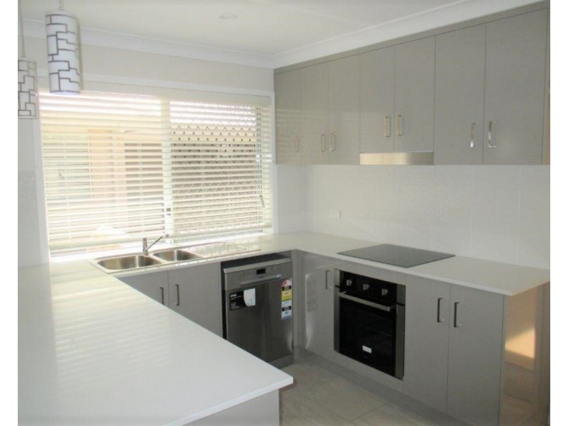 1d Bruntnell Street, Kearneys Spring QLD 4350