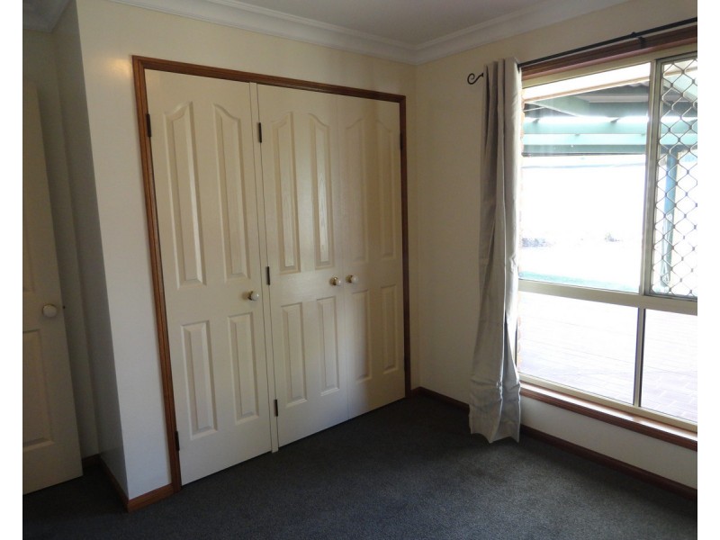 29 Wood Drive, Middle Ridge QLD 4350