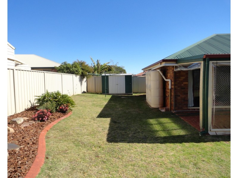 29 Wood Drive, Middle Ridge QLD 4350