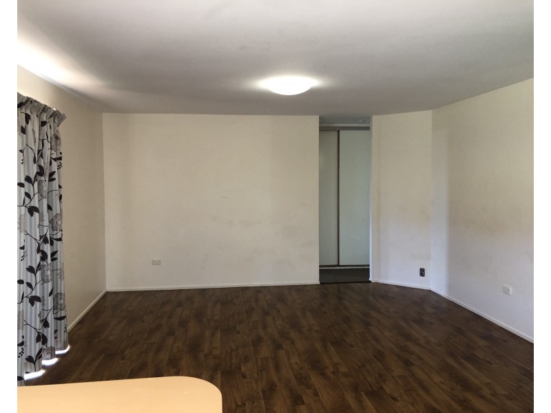 11 Montana Street, Wilsonton Heights QLD 4350