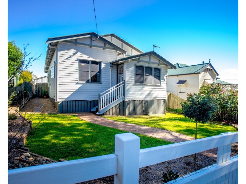 207A Geddes Street, South Toowoomba QLD 4350