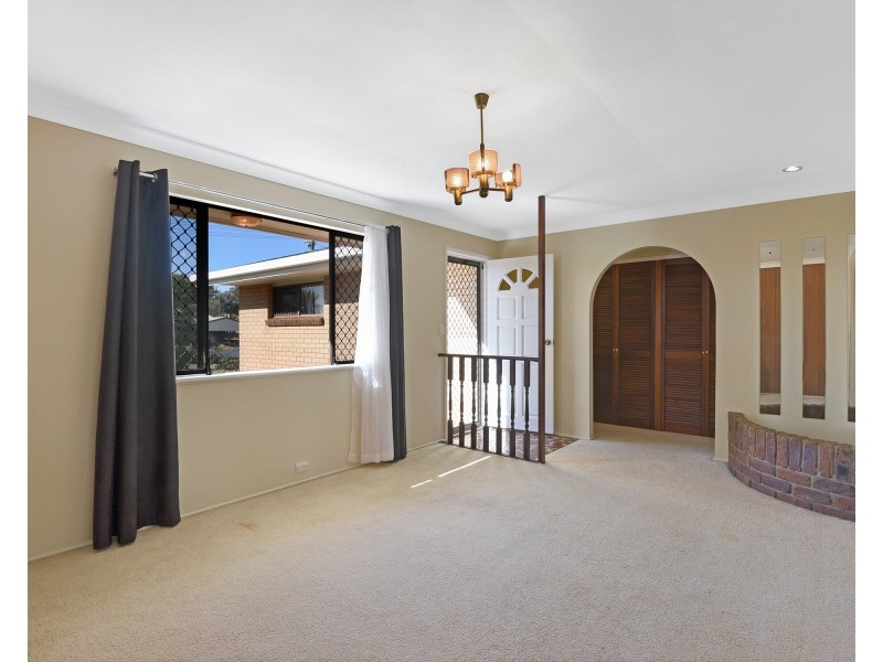 33 Beryl Street, Wilsonton QLD 4350