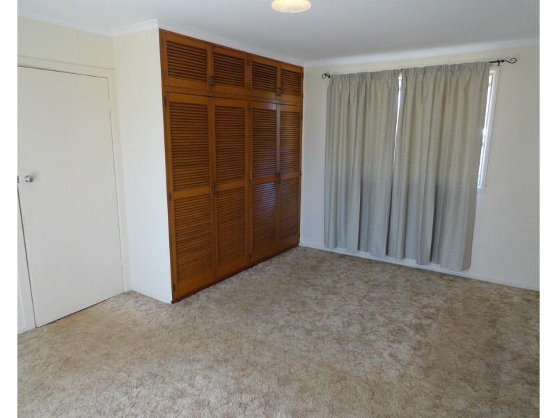 16 Eugenia Street, Harlaxton QLD 4350