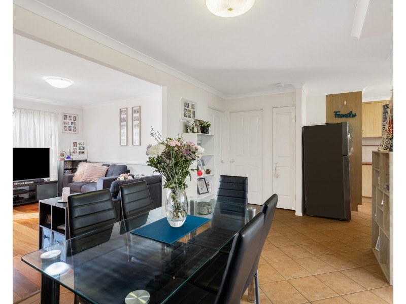 11/27 Gladstone Street, Newtown QLD 4350