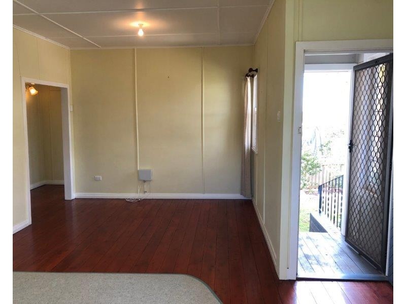 5 Garde Street, Centenary Heights QLD 4350