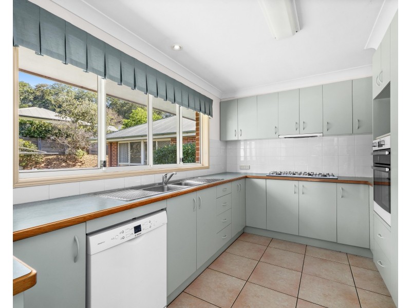 14 Windemere Terrace, Mount Lofty QLD 4350