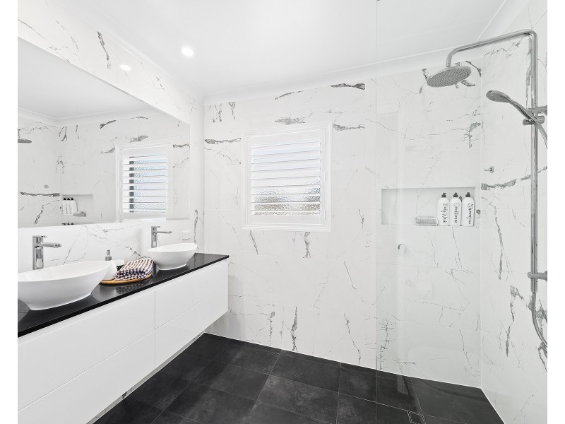 1/2 Kelsall Court, Rangeville QLD 4350