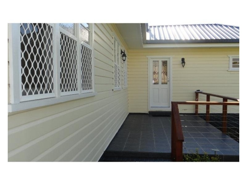 28 Dalmeny Street, Wilsonton QLD 4350