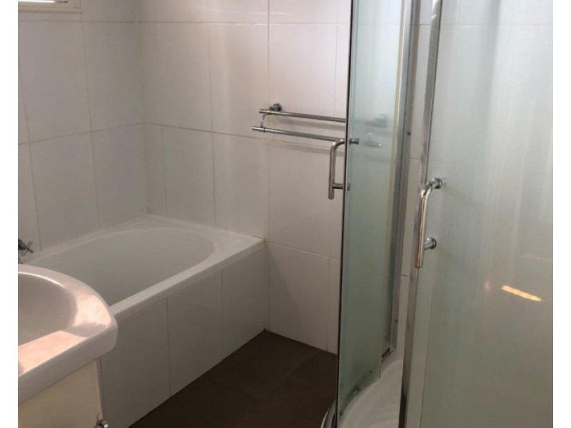 21 Sardon Street, Centenary Heights QLD 4350