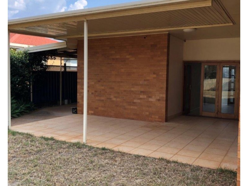 21 Sardon Street, Centenary Heights QLD 4350