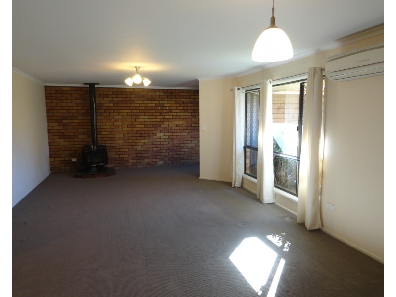 2/15 Paradise Street, Harristown QLD 4350