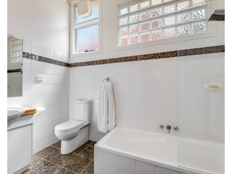 9 Blue Hills Drive, Rangeville QLD 4350