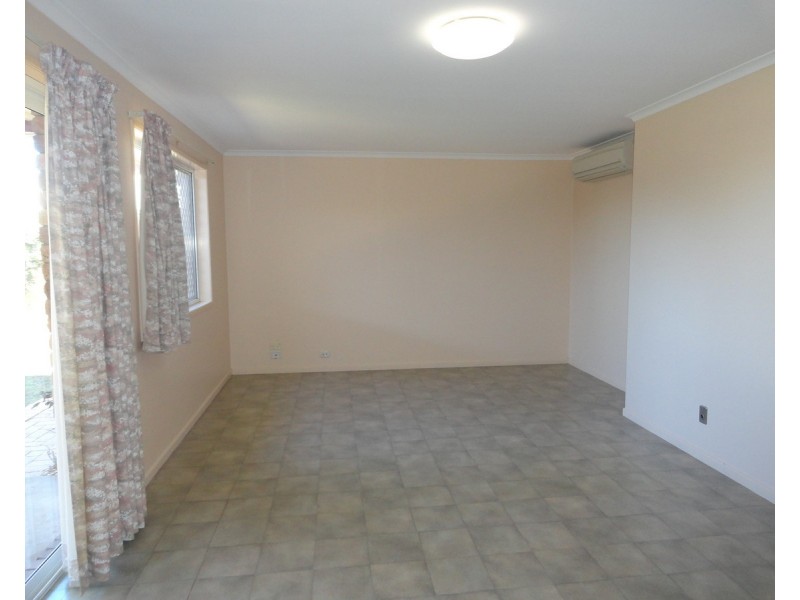 18 Jenna Court, Kearneys Spring QLD 4350