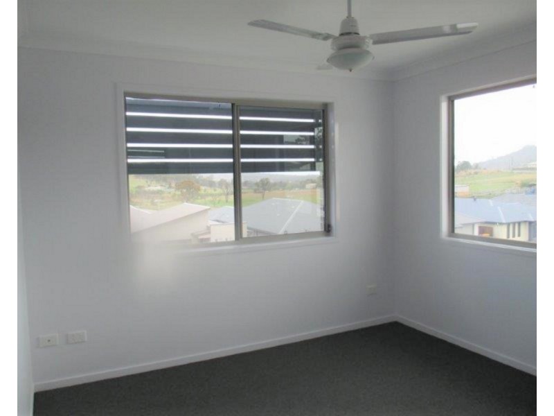 1/7 Parkview Drive, Glenvale QLD 4350