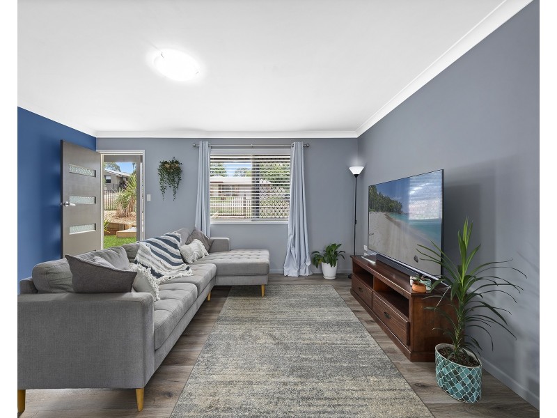 14 Agnes Street, Centenary Heights QLD 4350