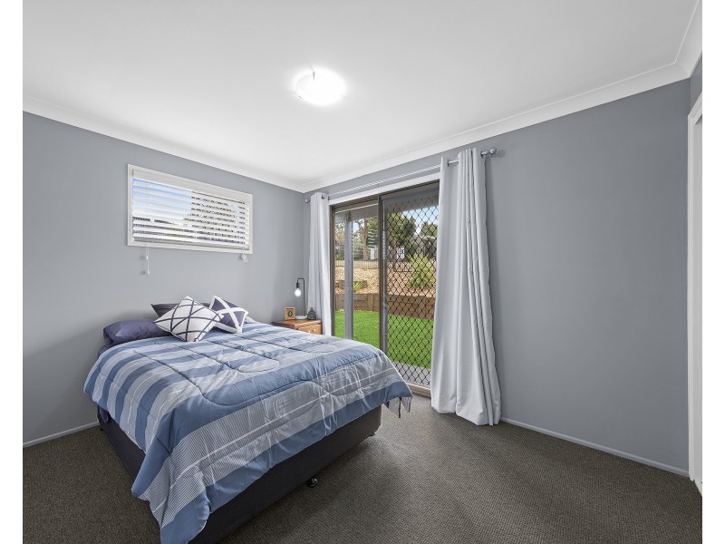 14 Agnes Street, Centenary Heights QLD 4350