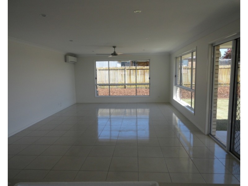 17 Furness Court, Kearneys Spring QLD 4350