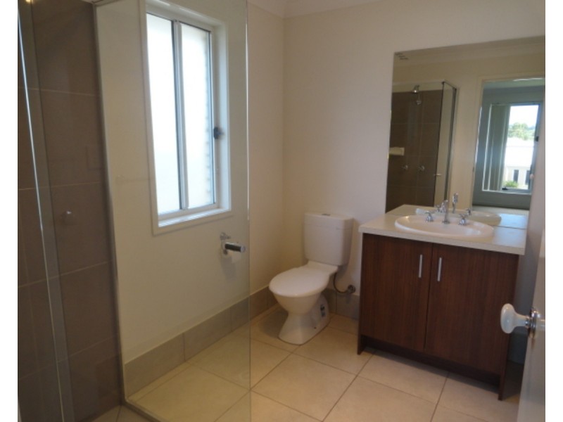 17 Furness Court, Kearneys Spring QLD 4350