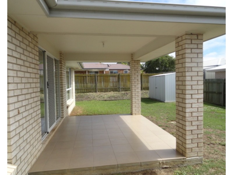 17 Furness Court, Kearneys Spring QLD 4350