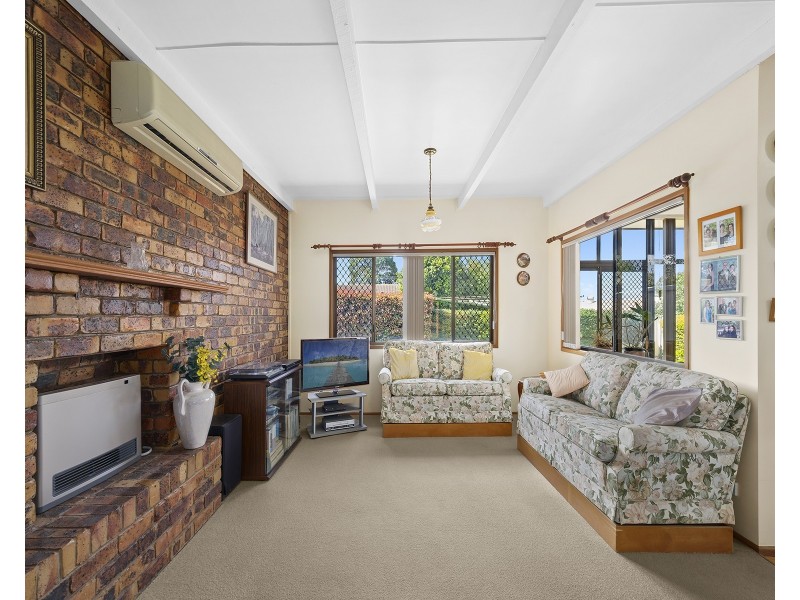 3 Zoe Court, Centenary Heights QLD 4350