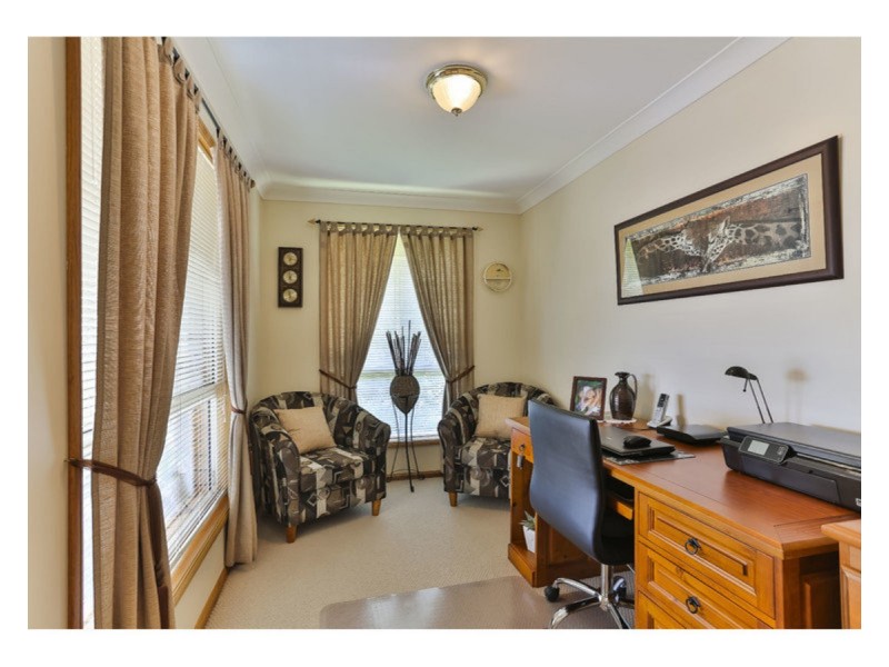 429 Hume Street, Kearneys Spring QLD 4350