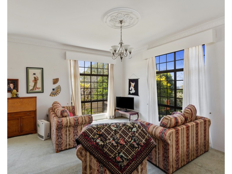 19D Wirra Wirra Street, Mount Lofty QLD 4350