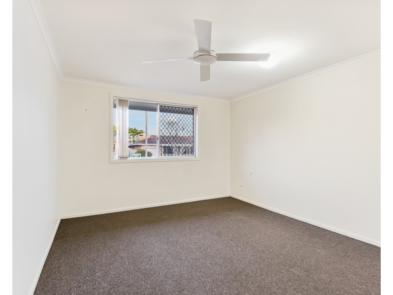 9 Hinton Street, Wilsonton QLD 4350