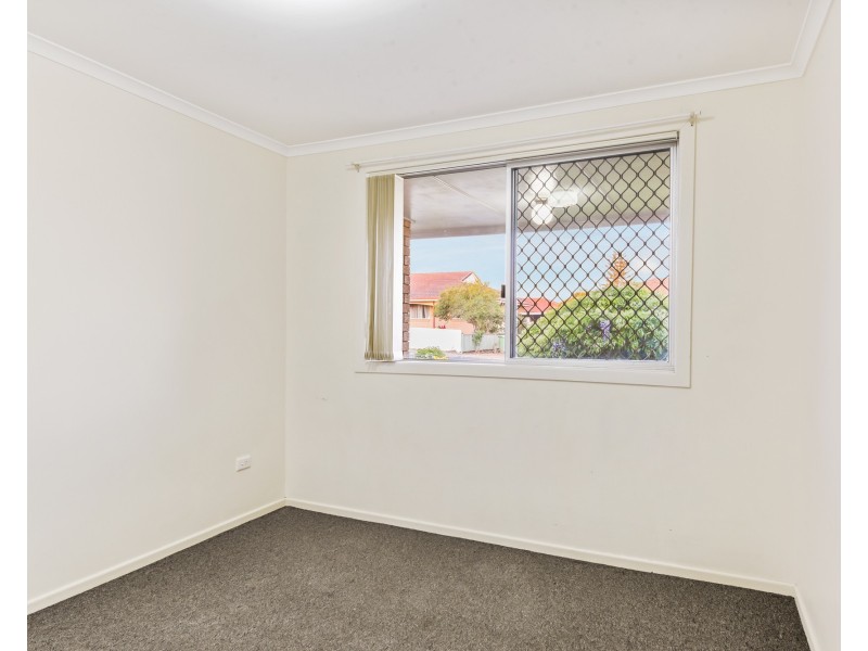 9 Hinton Street, Wilsonton QLD 4350