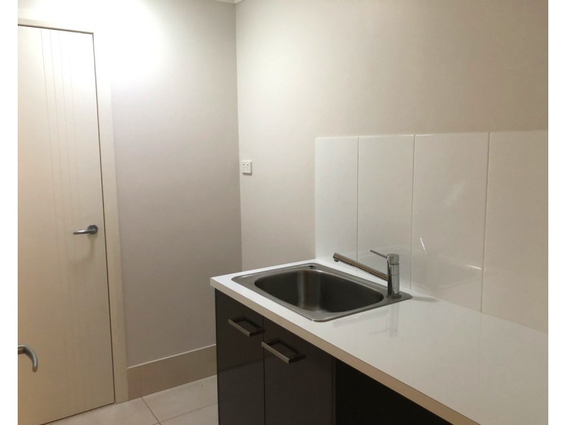 Unit 1/310A Hume Street, Centenary Heights QLD 4350
