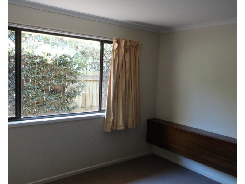 1/136 Ramsay Street, Centenary Heights QLD 4350