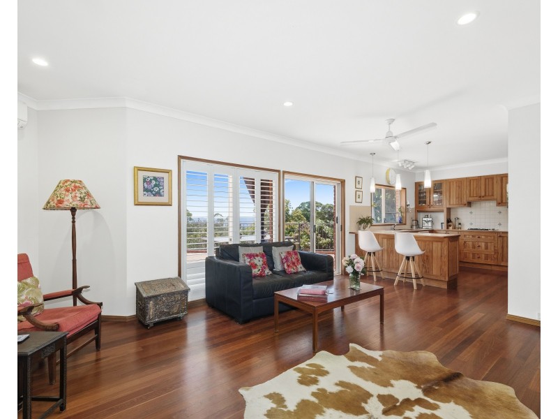 17 Wooldridge Street, Mount Lofty QLD 4350