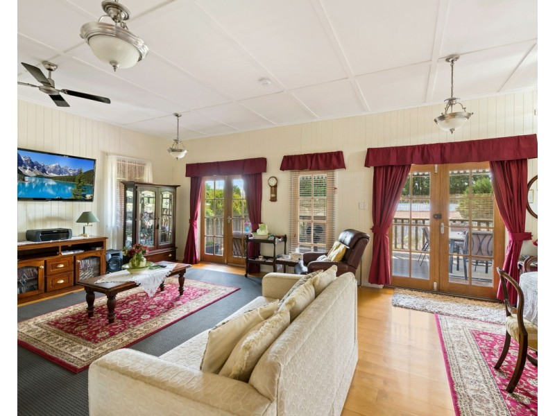 85 Stephen Street, Harristown QLD 4350