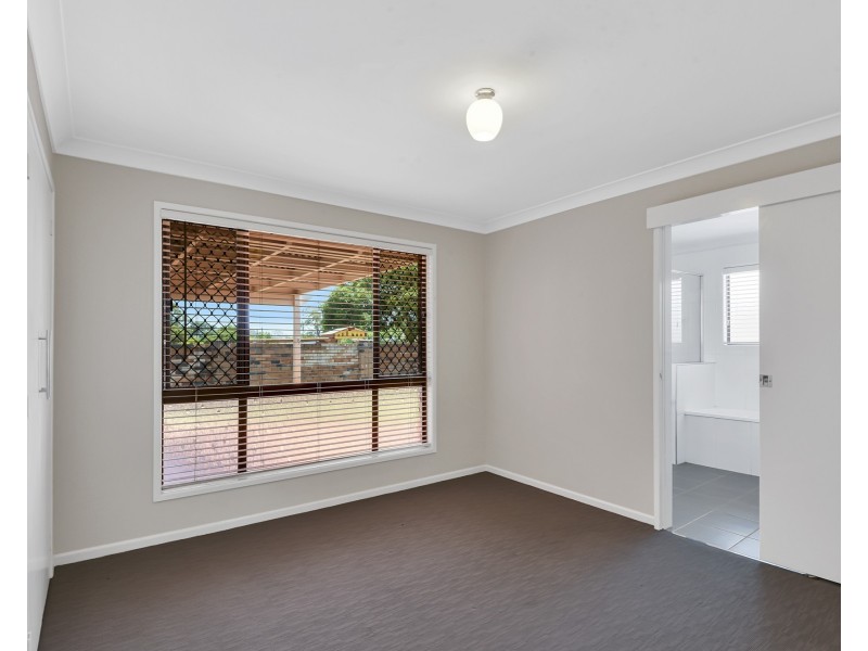 12 Nandi Court, Newtown QLD 4350