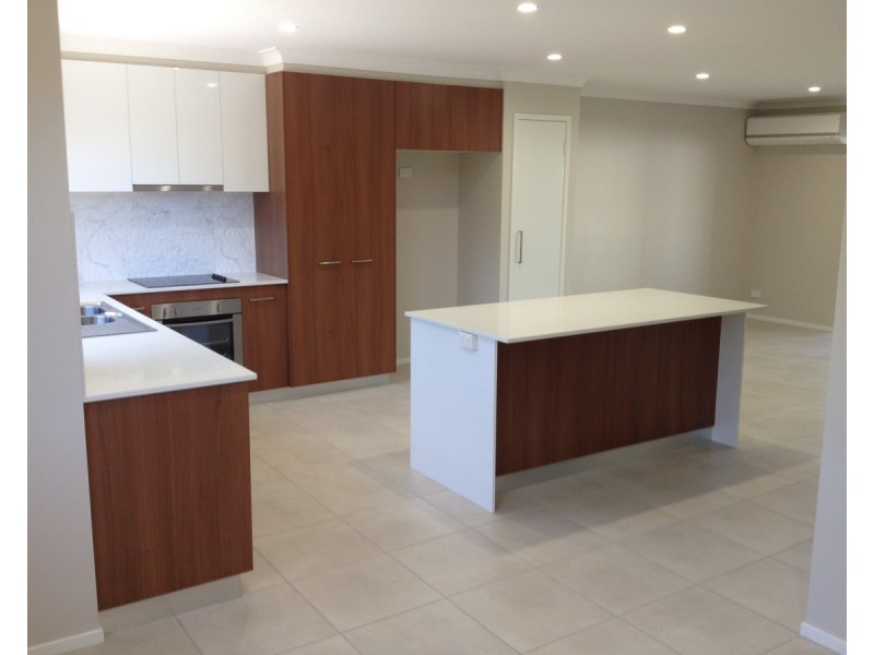 2/2A Creek Street, East Toowoomba QLD 4350