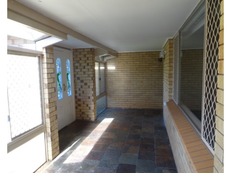 155 Rowbotham Street, Rangeville QLD 4350