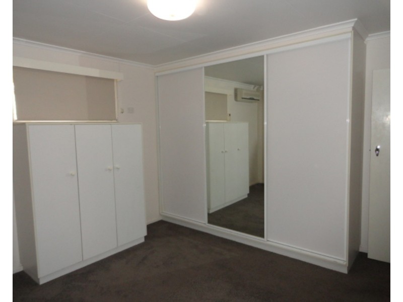 155 Rowbotham Street, Rangeville QLD 4350