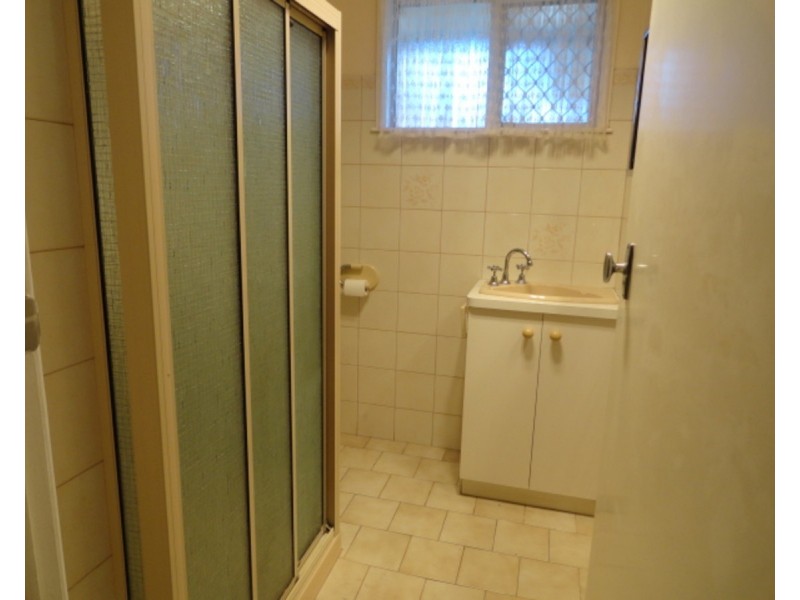 155 Rowbotham Street, Rangeville QLD 4350