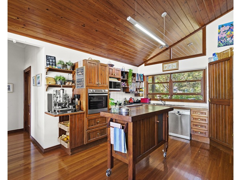 38 Stevenson Street, Redwood QLD 4350