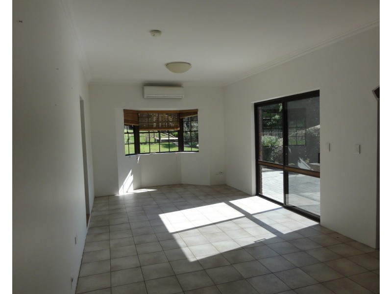 19D Wirra Wirra Street, Mount Lofty QLD 4350
