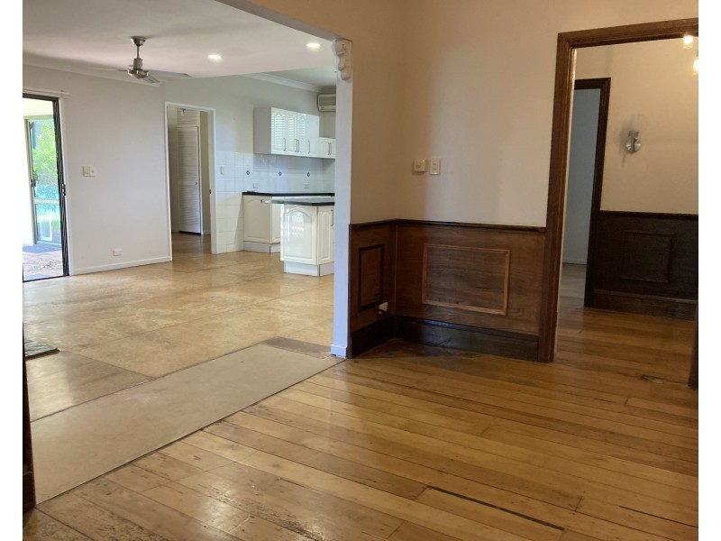 118 Curzon Street, Rangeville QLD 4350