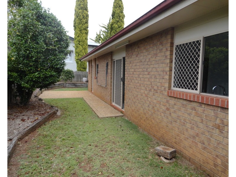 53 Dunmore Street, East Toowoomba QLD 4350