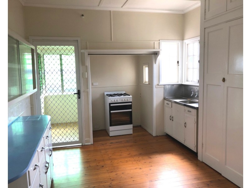 235 Long Street, South Toowoomba QLD 4350