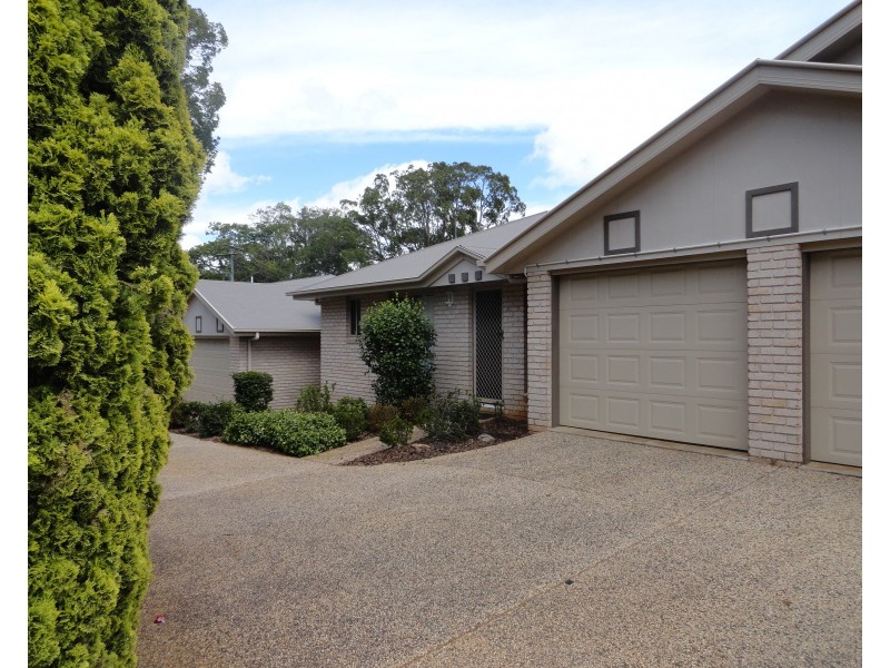 2/244 Mackenzie Street, Rangeville QLD 4350