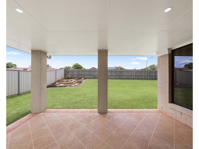 1 Ethan Street, Middle Ridge QLD 4350