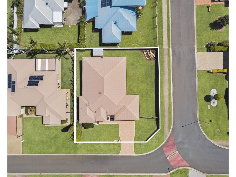 1 Ethan Street, Middle Ridge QLD 4350