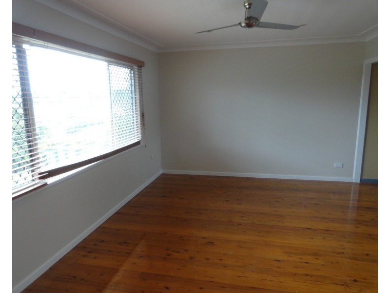 28 McNamara Street, Centenary Heights QLD 4350