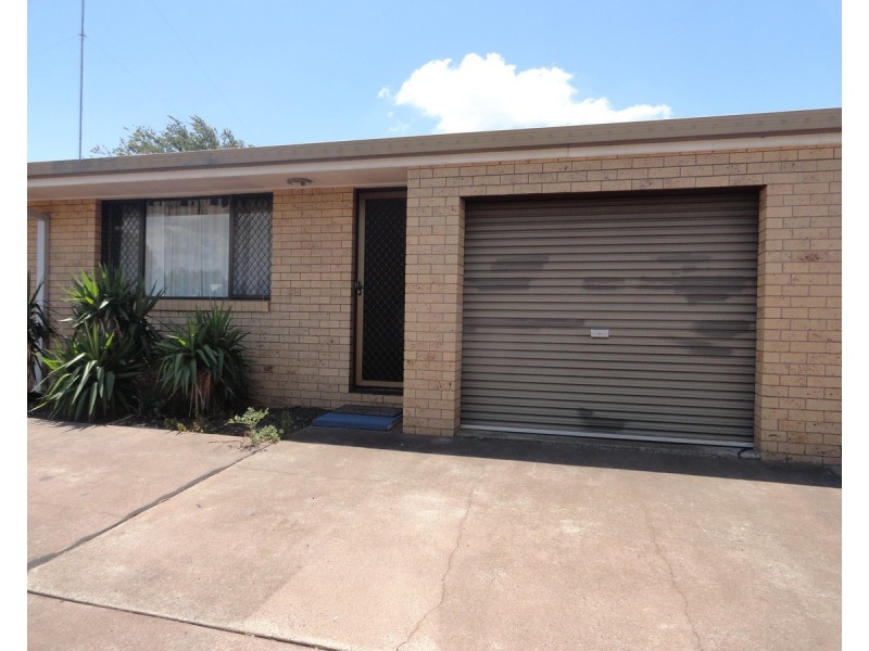 2/55A Mary Street, Mount Lofty QLD 4350