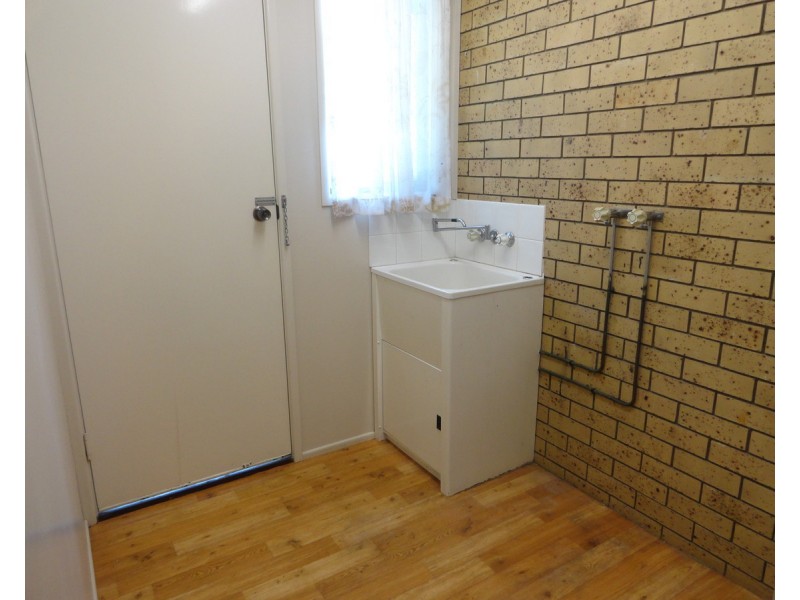 2/55A Mary Street, Mount Lofty QLD 4350