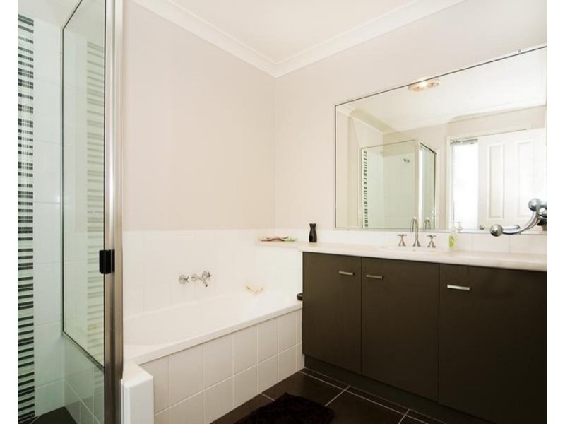 3/101 Stuart Street, North Toowoomba QLD 4350